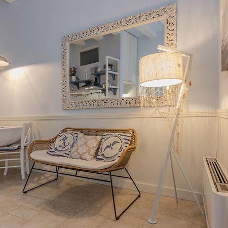 Chiasso S. Anna Relax Apartments Near The Sea Monopoli Exterior photo